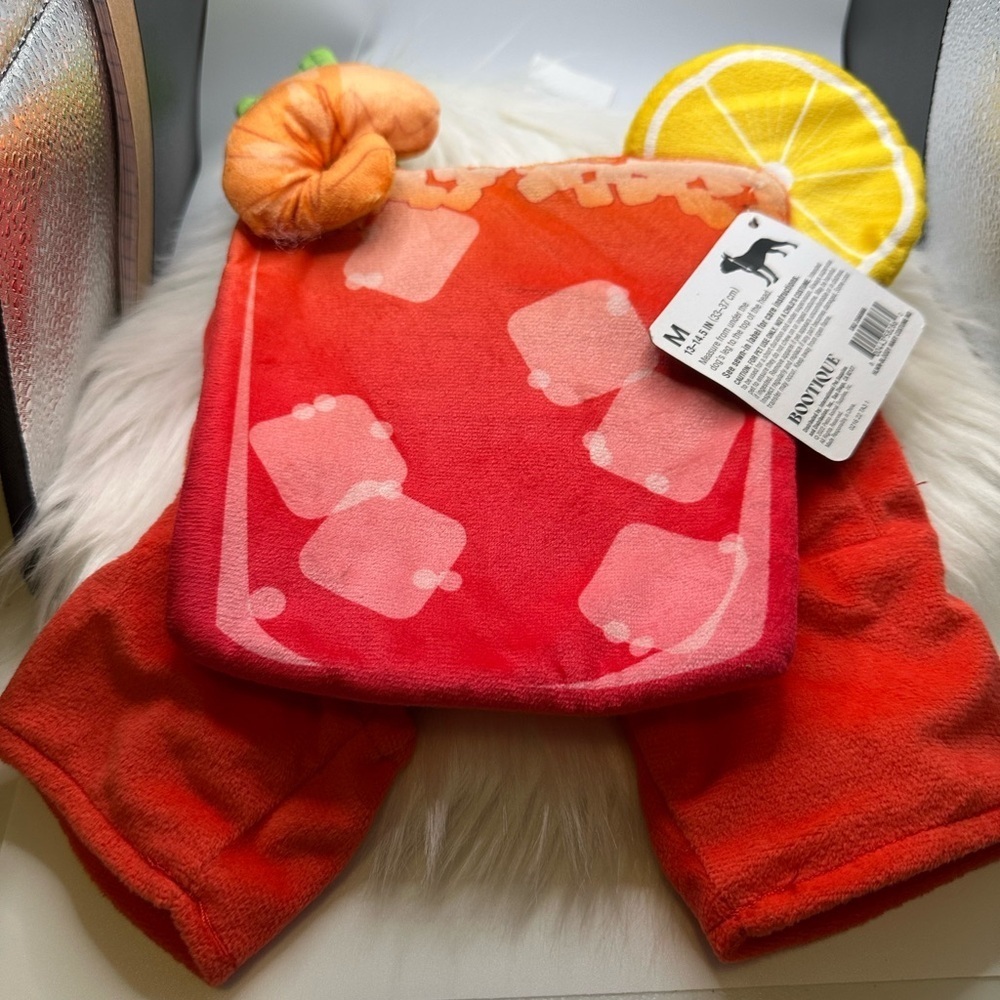 💙3/$20 Pet Red and Orange costume